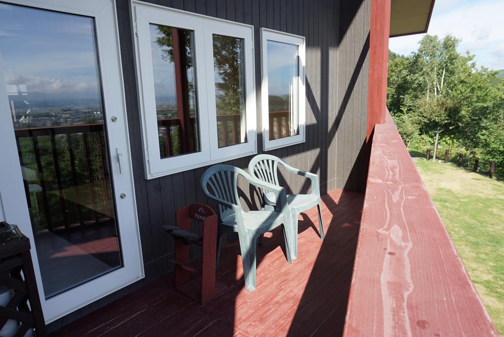 Chalet Fuyuri NakaNakafurano Εξωτερικό φωτογραφία